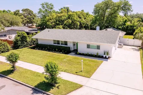 2415 Eaton Lane Orlando FL 32804