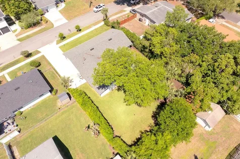 2415 Eaton Lane Orlando FL 32804