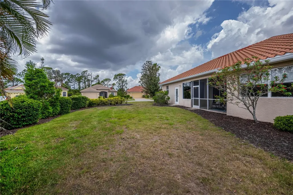2996 Phoenix Palm Terrace North Port FL 34288