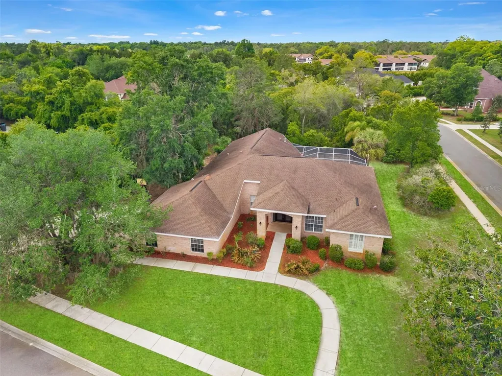 6153 New Osprey Point Weeki Wachee FL 34607