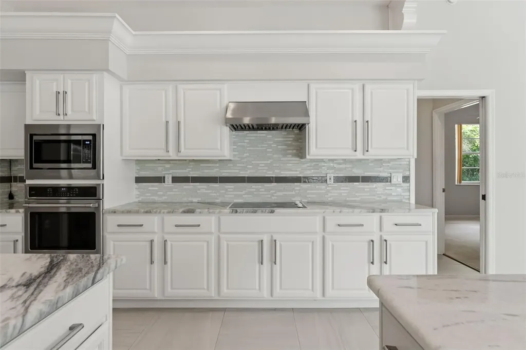 6153 New Osprey Point Weeki Wachee FL 34607
