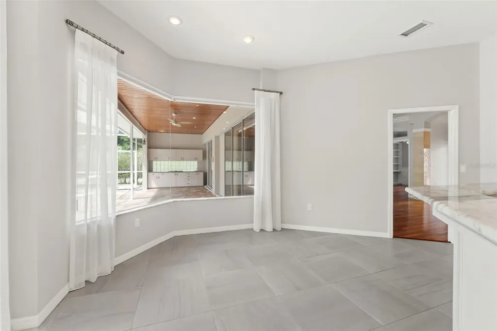 6153 New Osprey Point Weeki Wachee FL 34607