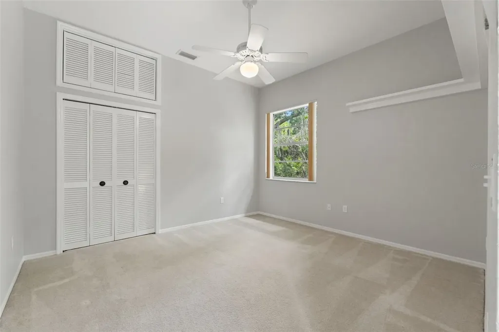 6153 New Osprey Point Weeki Wachee FL 34607