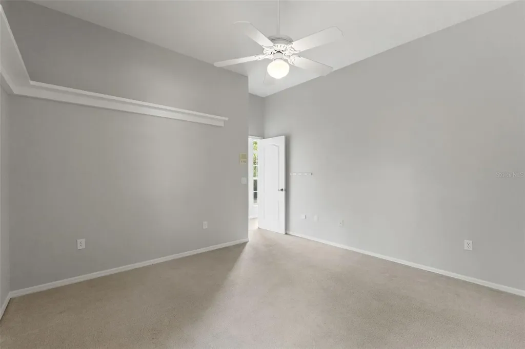 6153 New Osprey Point Weeki Wachee FL 34607