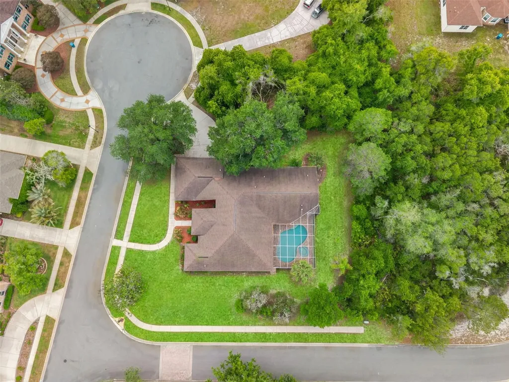 6153 New Osprey Point Weeki Wachee FL 34607