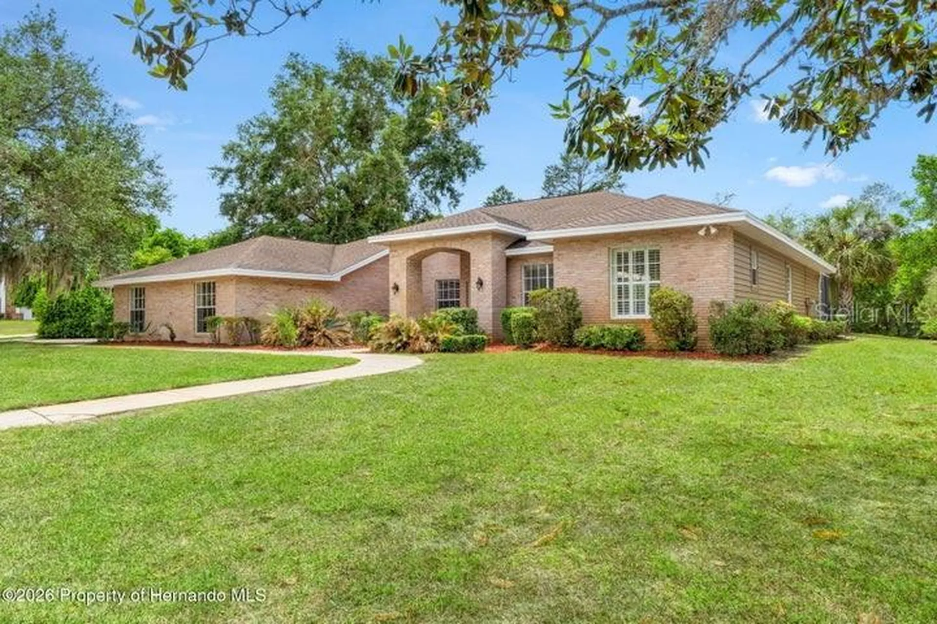 6153 New Osprey Point Weeki Wachee FL 34607