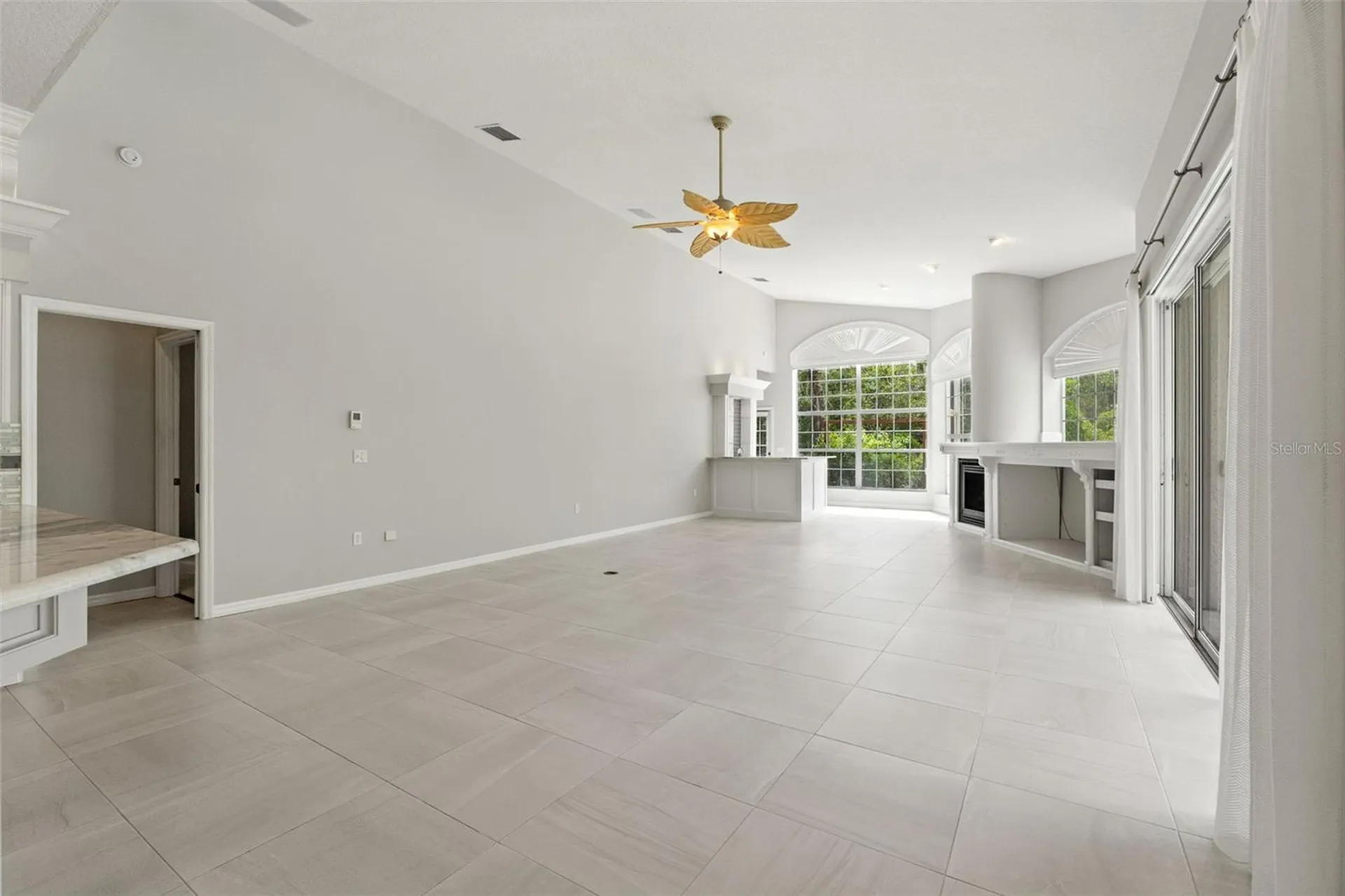 6153 New Osprey Point Weeki Wachee FL 34607