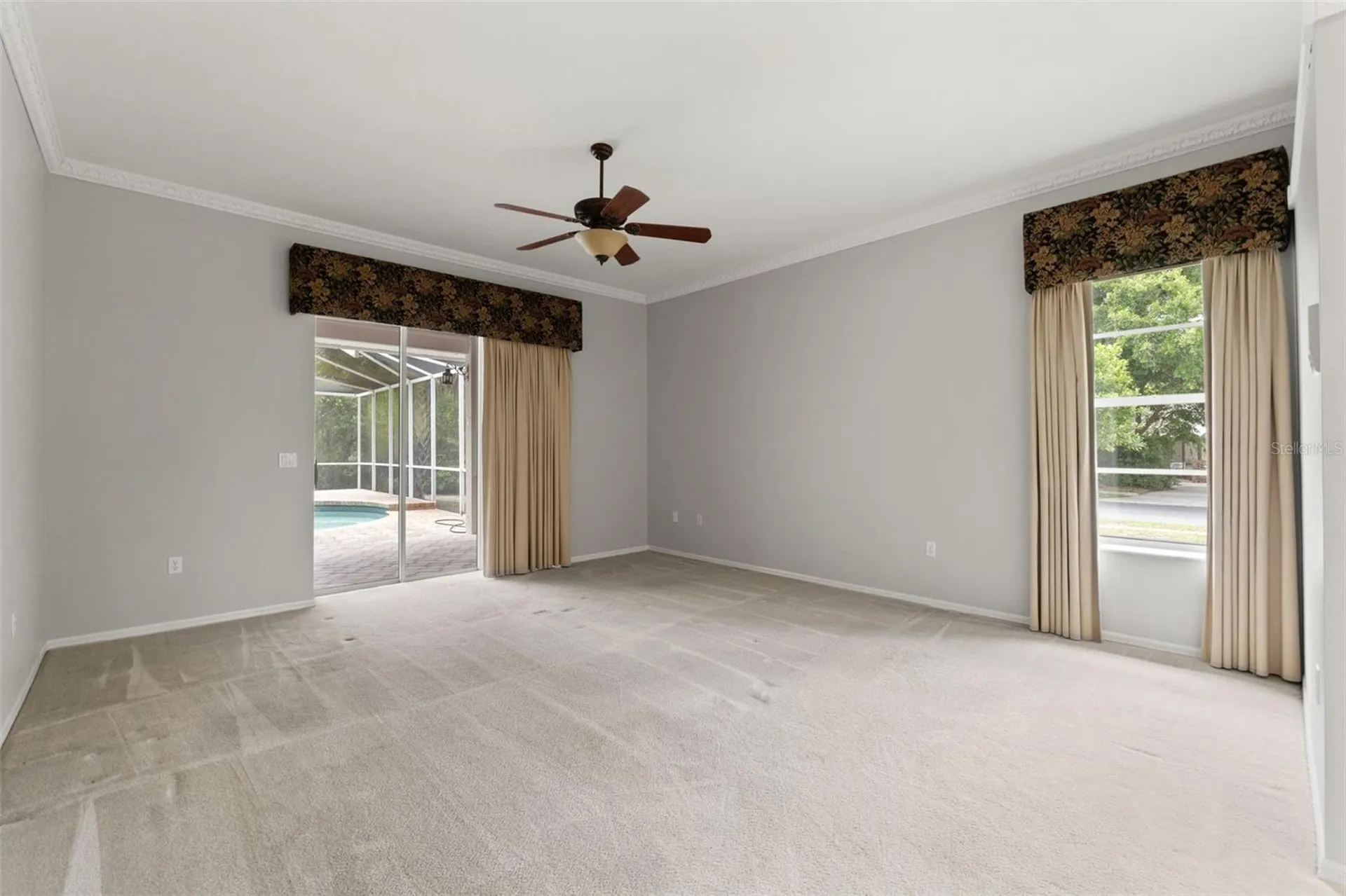 6153 New Osprey Point Weeki Wachee FL 34607