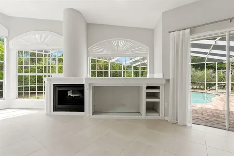 6153 New Osprey Point Weeki Wachee FL 34607