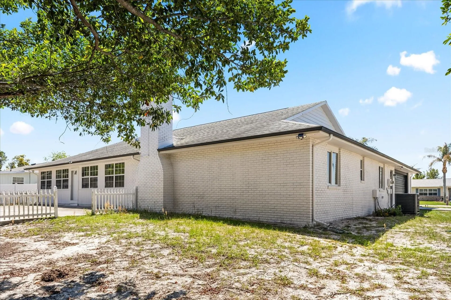 918 N Atmore Circle Deltona FL 32725