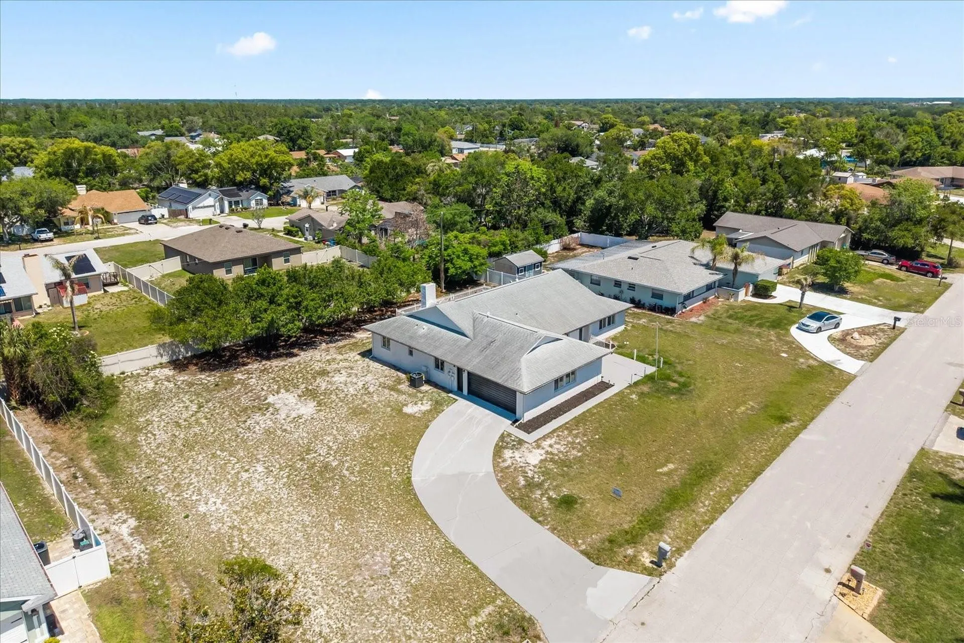 918 N Atmore Circle Deltona FL 32725