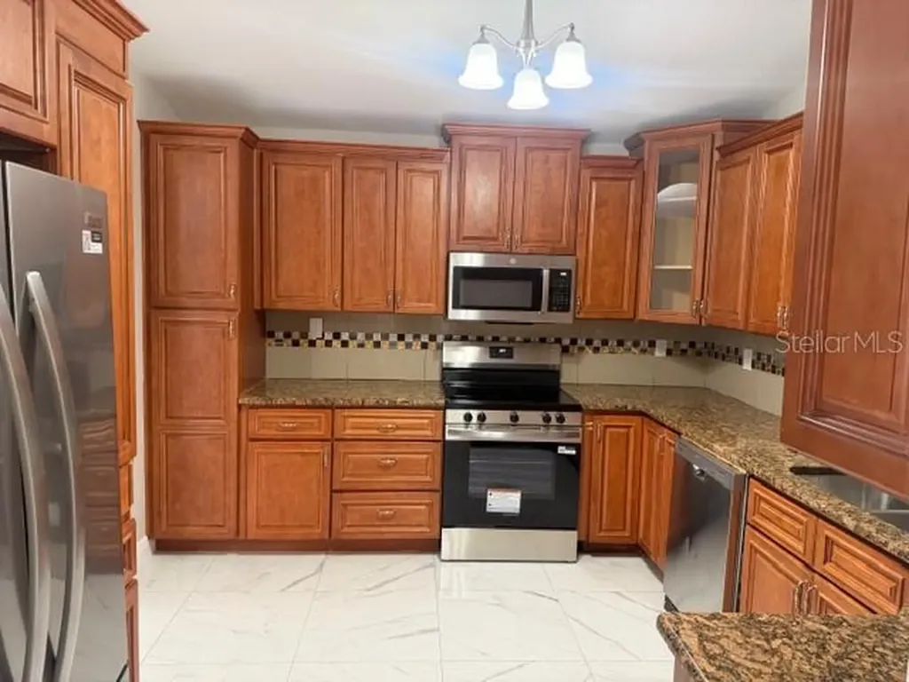 3212 E Wilder Avenue Tampa FL 33610