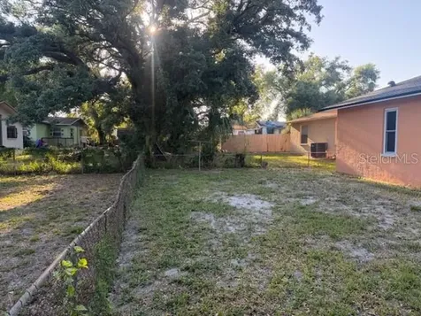 3212 E Wilder Avenue Tampa FL 33610