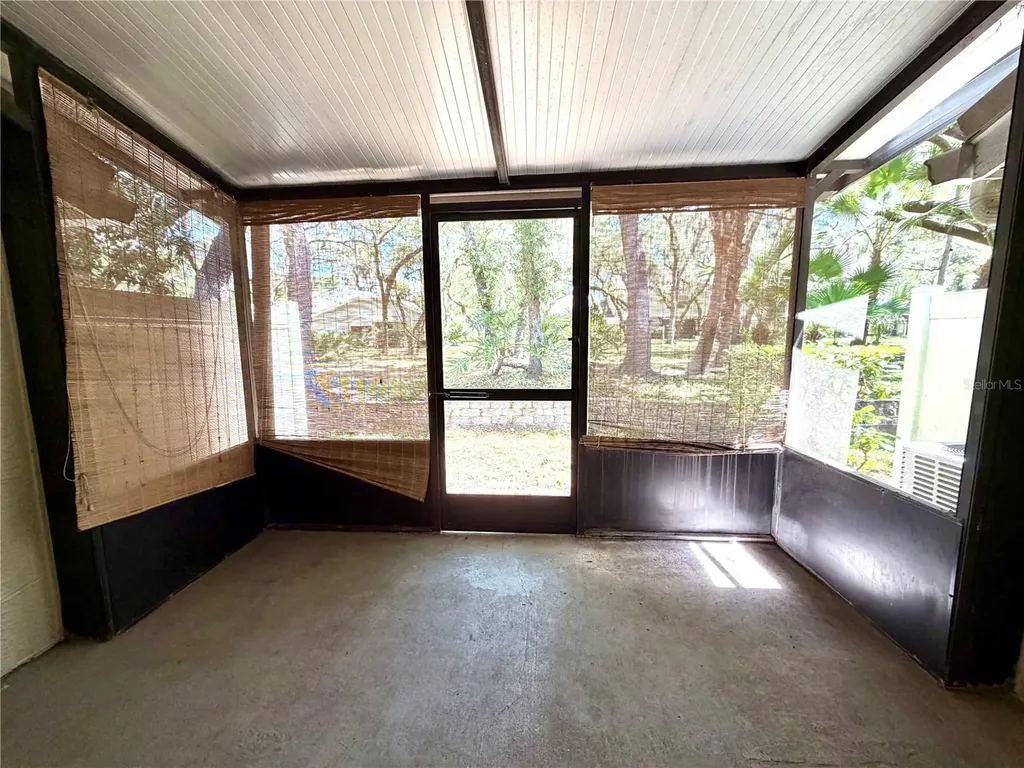 5100 Burchette Road Tampa FL 33647