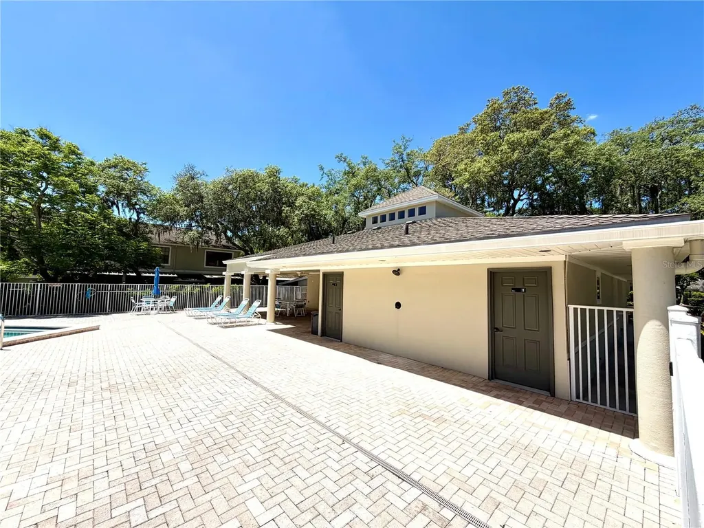 5100 Burchette Road Tampa FL 33647