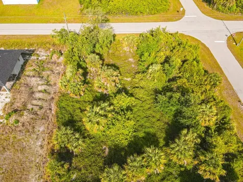 13369 Galveston Avenue Port Charlotte FL 33981