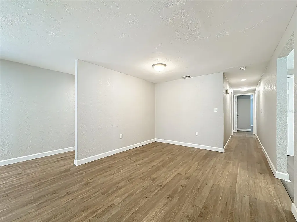 2144 Oak Terrace Sarasota FL 34231