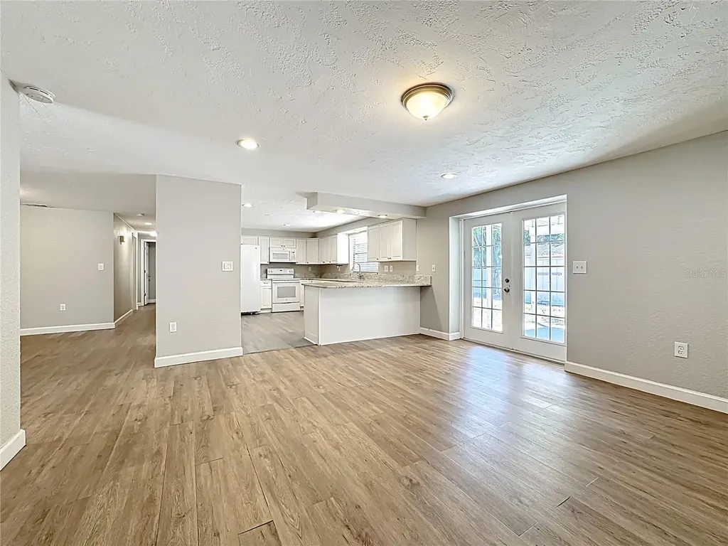 2144 Oak Terrace Sarasota FL 34231