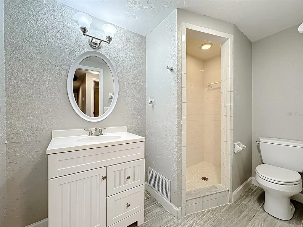 2144 Oak Terrace Sarasota FL 34231