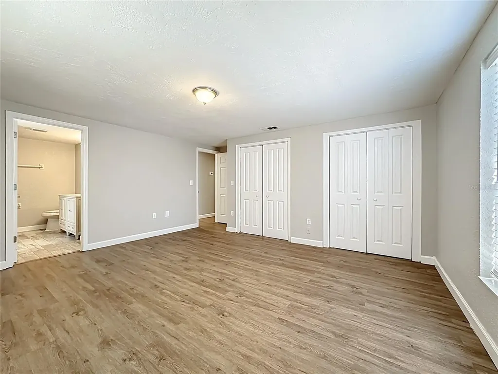 2144 Oak Terrace Sarasota FL 34231