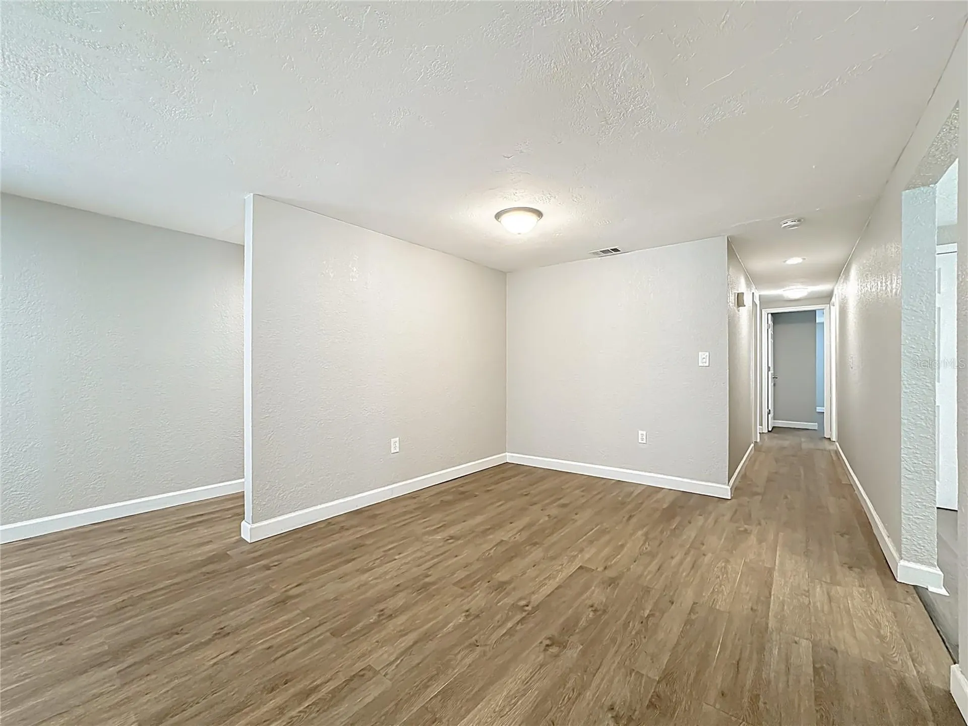2144 Oak Terrace Sarasota FL 34231