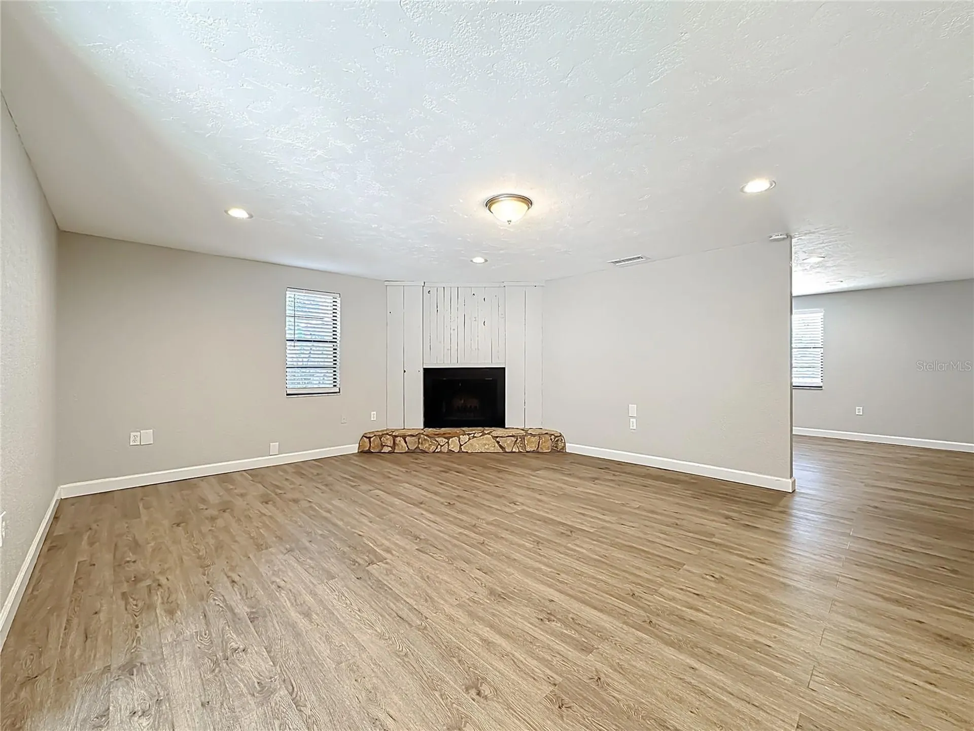 2144 Oak Terrace Sarasota FL 34231