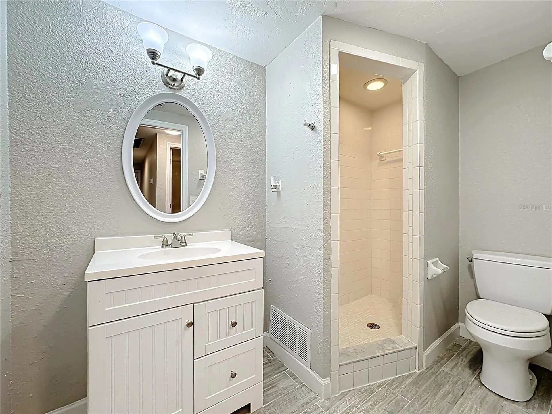 2144 Oak Terrace Sarasota FL 34231
