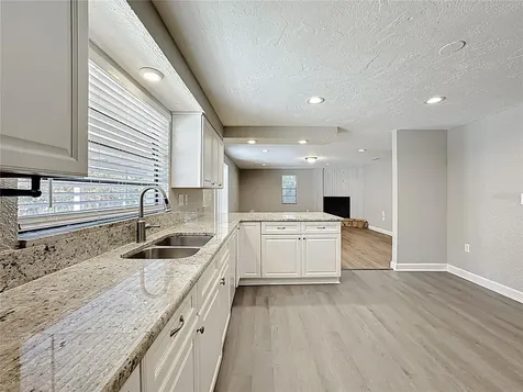 2144 Oak Terrace Sarasota FL 34231
