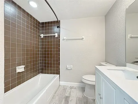2144 Oak Terrace Sarasota FL 34231