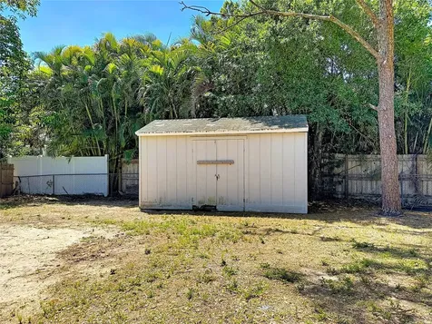 2144 Oak Terrace Sarasota FL 34231