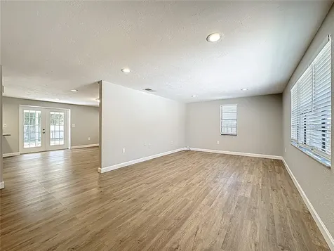 2144 Oak Terrace Sarasota FL 34231