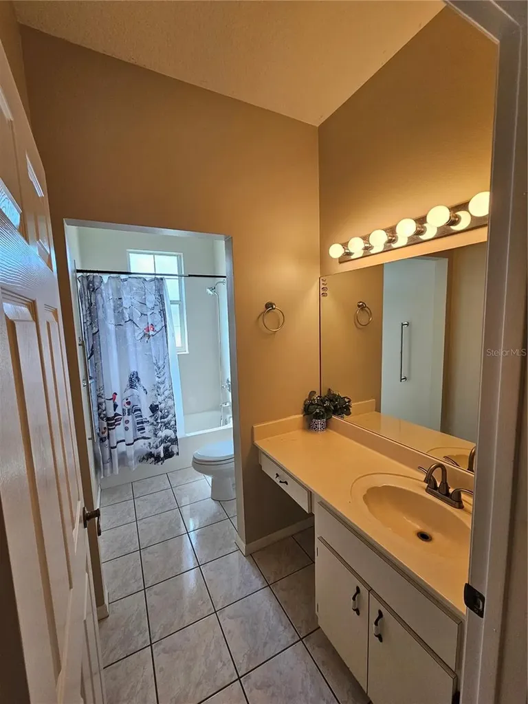 17817 SE 115th Court Summerfield FL 34491