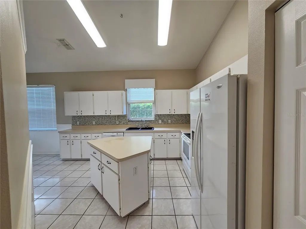 17817 SE 115th Court Summerfield FL 34491