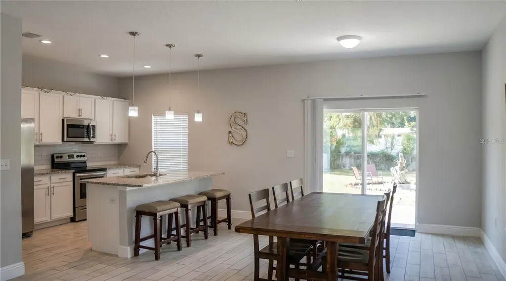 276 Sunrise Boulevard Debary FL 32713