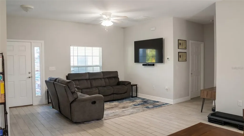 276 Sunrise Boulevard Debary FL 32713