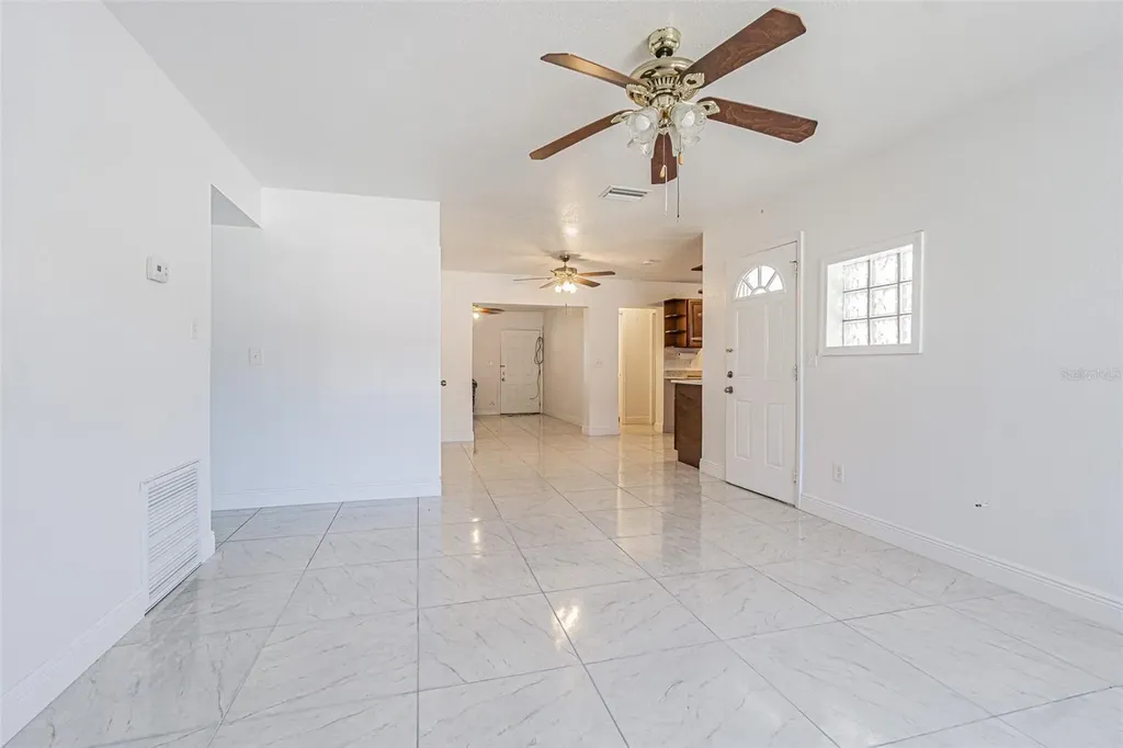 5617 Halifax Drive Tampa FL 33615