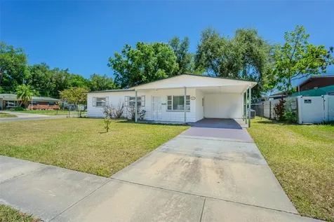5617 Halifax Drive Tampa FL 33615