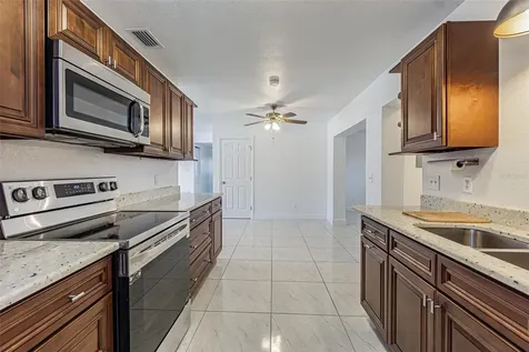 5617 Halifax Drive Tampa FL 33615
