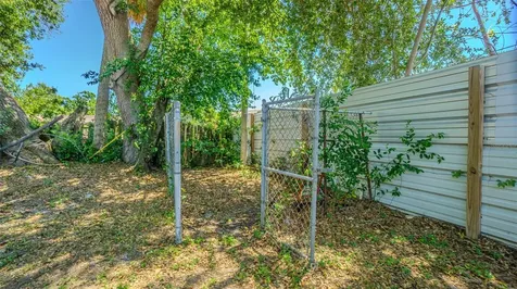 5617 Halifax Drive Tampa FL 33615