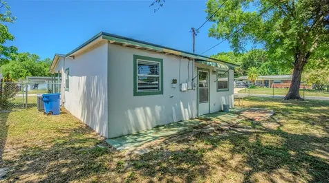 5617 Halifax Drive Tampa FL 33615