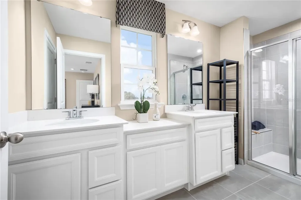 12530 Amber Creek Circle Lakewood Ranch FL 34211