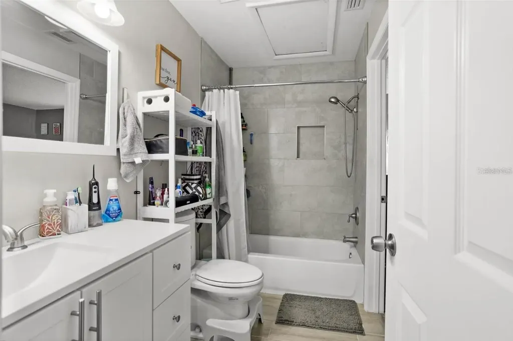 1819 Clearbrooke Drive Clearwater FL 33760