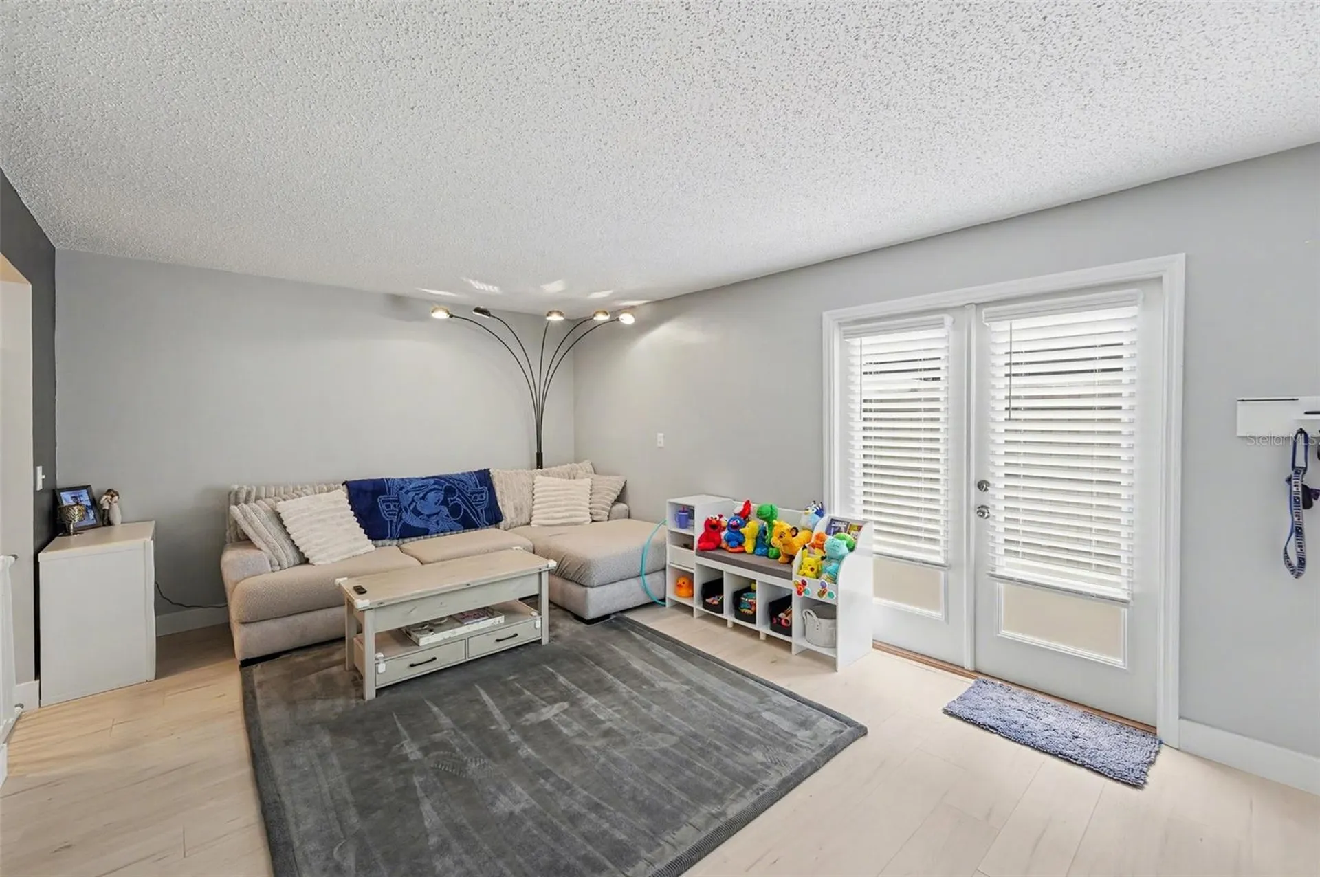 1819 Clearbrooke Drive Clearwater FL 33760