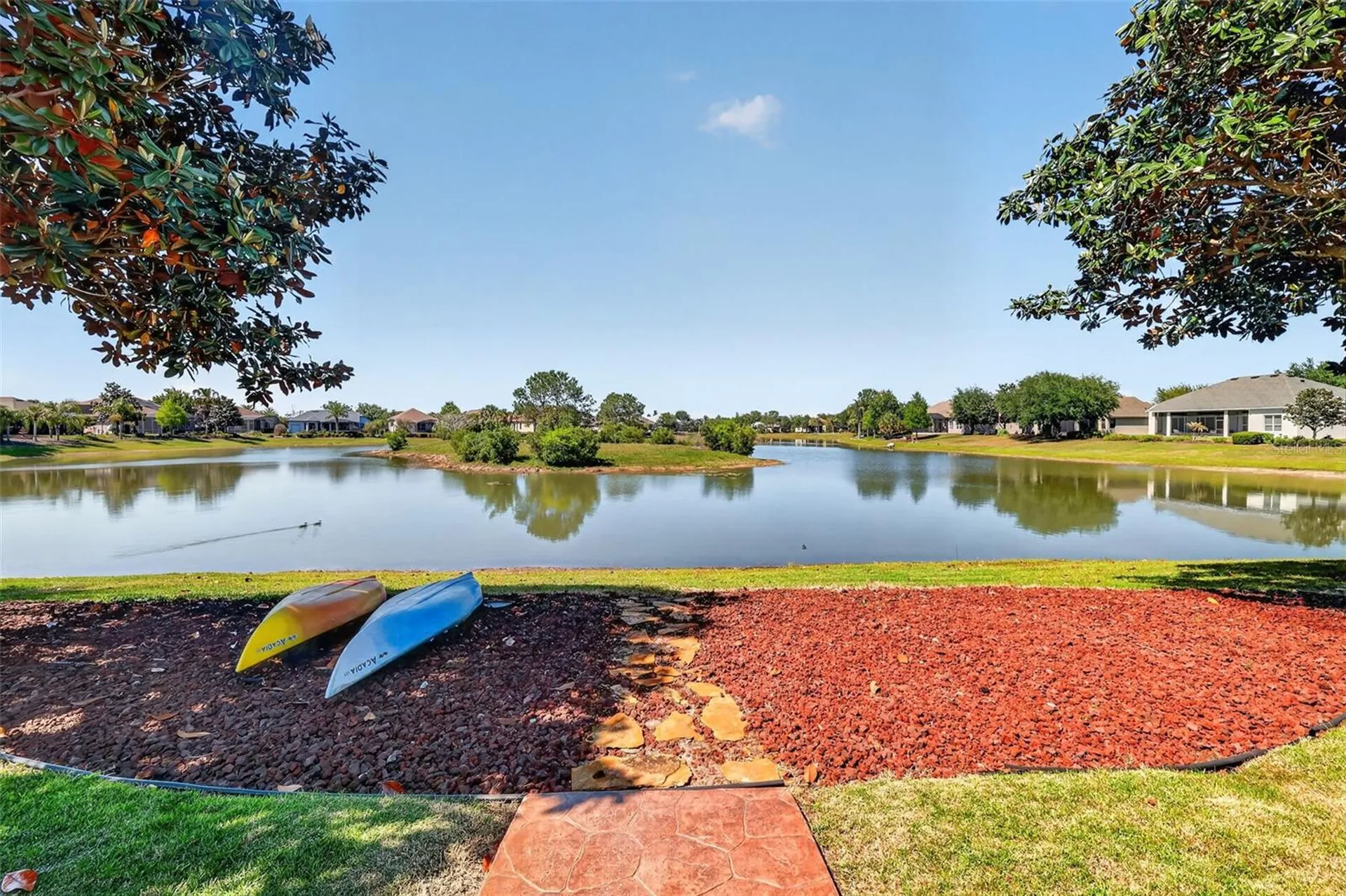 2359 Wakefield Way Mount Dora FL 32757