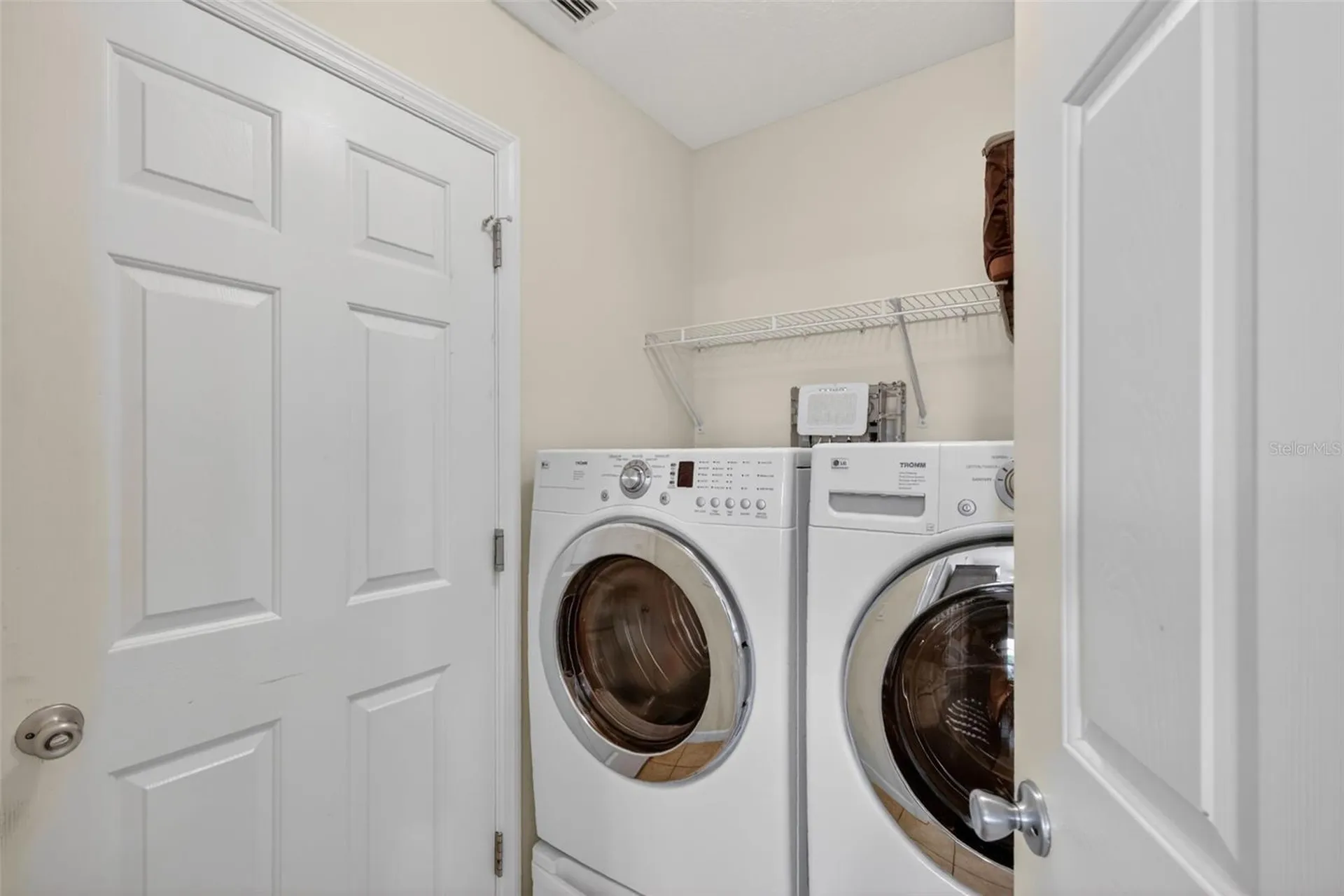 2359 Wakefield Way Mount Dora FL 32757