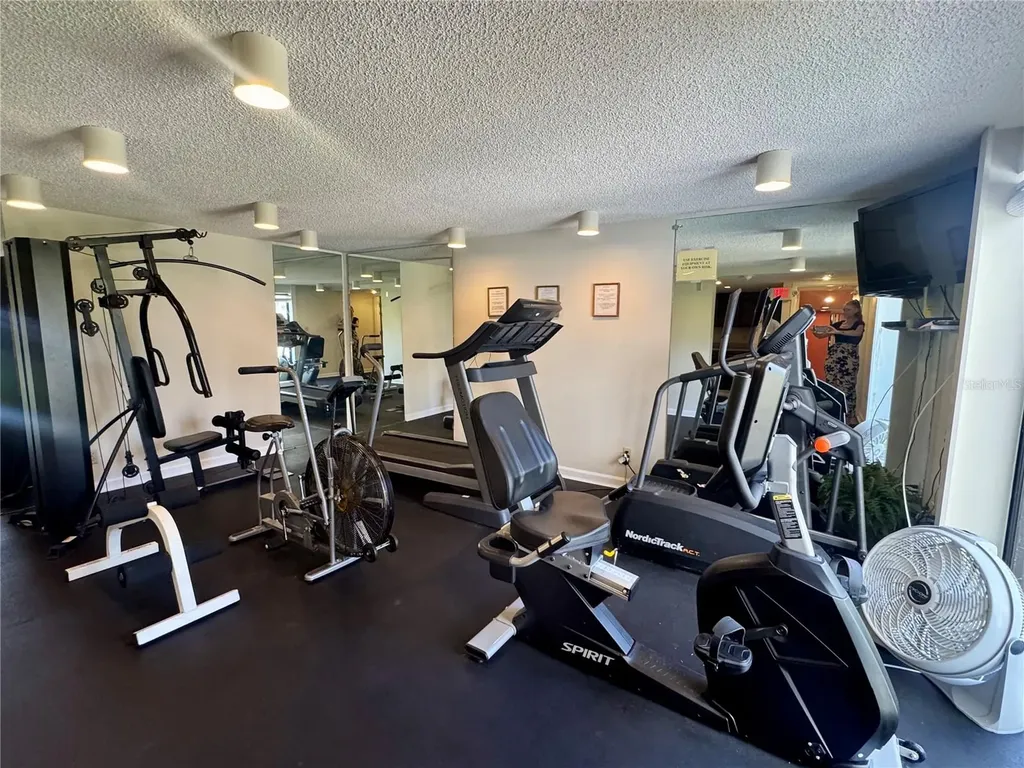 5700 Escondida Boulevard S St Petersburg FL 33715