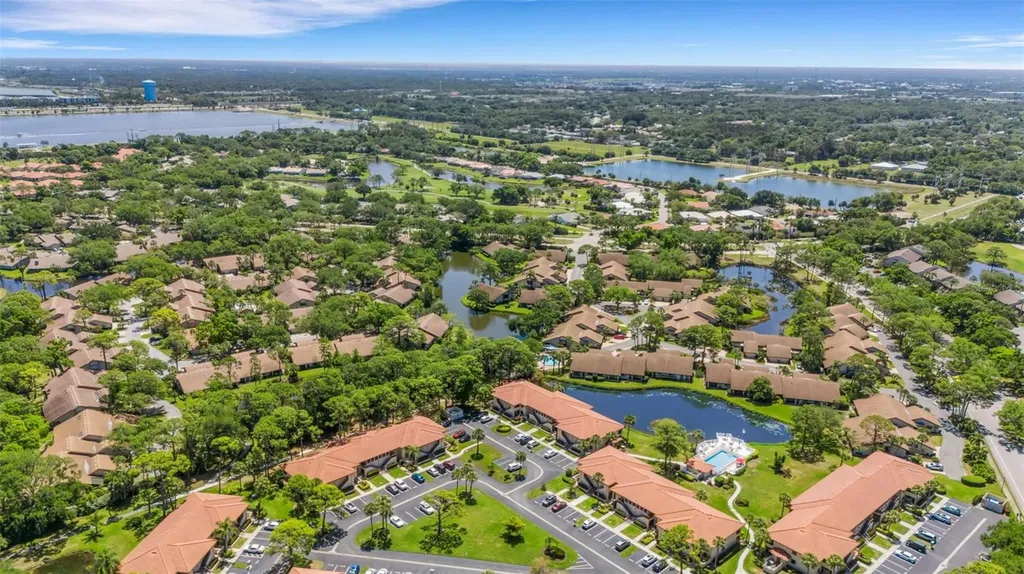 5252 Lake Village Drive Sarasota FL 34235