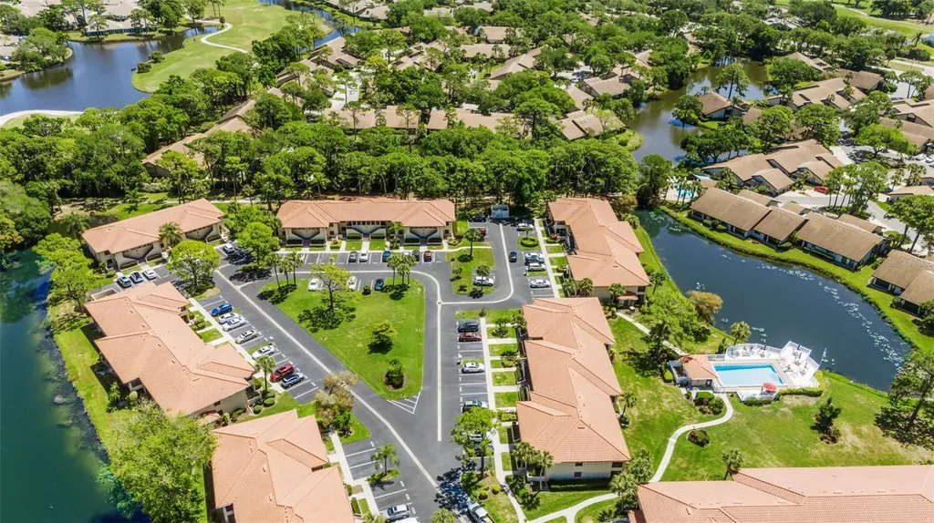 5252 Lake Village Drive Sarasota FL 34235