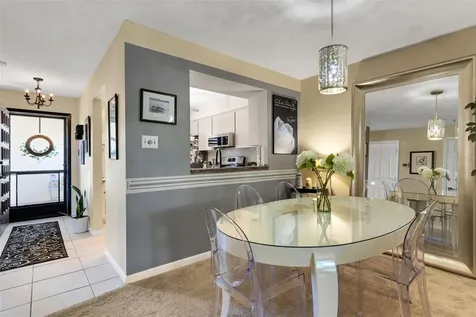 5252 Lake Village Drive Sarasota FL 34235