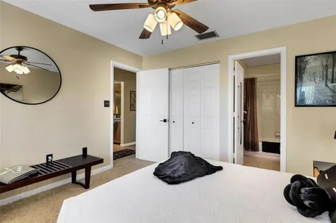 5252 Lake Village Drive Sarasota FL 34235